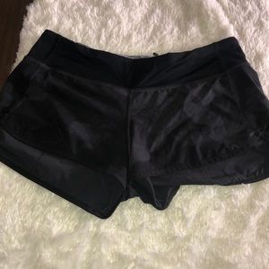 Lululemon black shorts